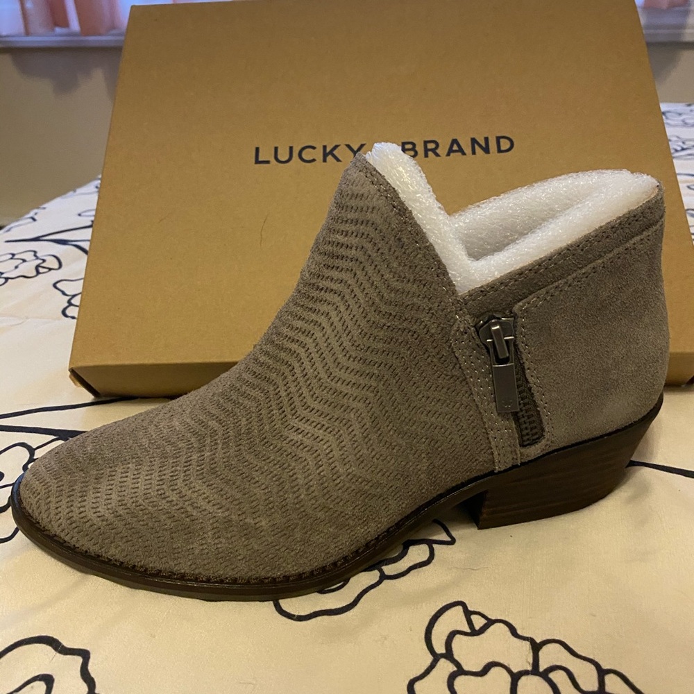 🌼🌼🌼 SOLD 🌼🌼🌼